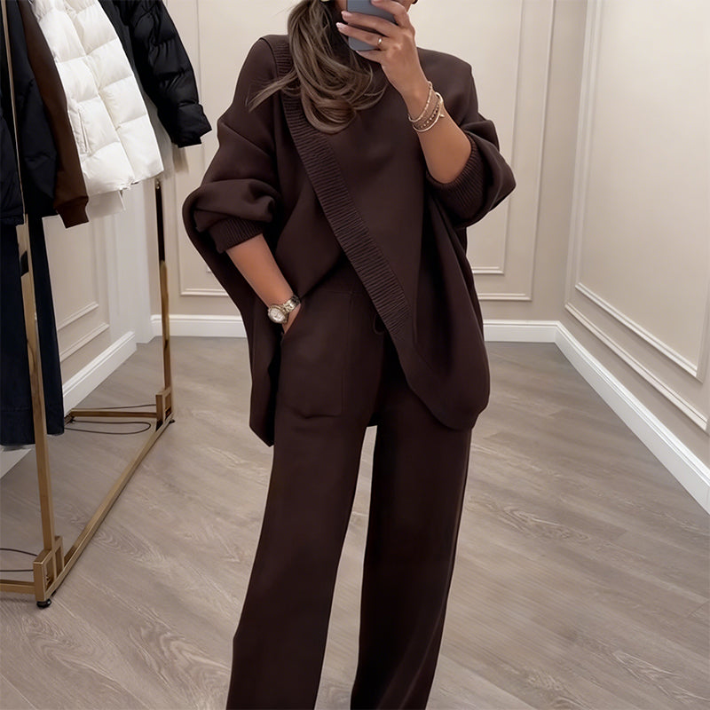 🔥 50 % RABATT! NYHET! Kvinnligt 2-delat set – asymmetrisk tröja + vida byxor, lös passform och mjukt tyg, extremt bekvämt 👚✨
