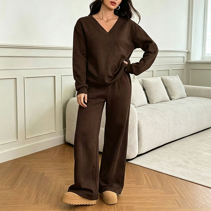 👚 Set för kvinnor med axelbandslös tröja och byxor – mjukt, bekvämt och mångsidigt, perfekt för vardag och fest. ✨