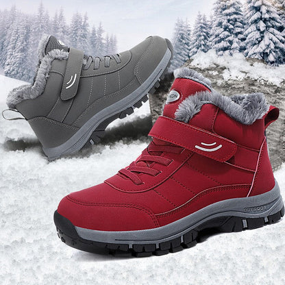 💎❄️ Bästsäljare – Kalla fötter hemma eller på resan? – Mysiga vinterslip-ons med plyschfoder