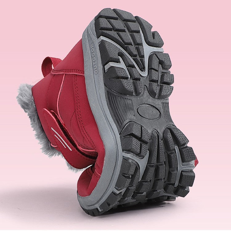 💎❄️ Bästsäljare – Kalla fötter hemma eller på resan? – Mysiga vinterslip-ons med plyschfoder