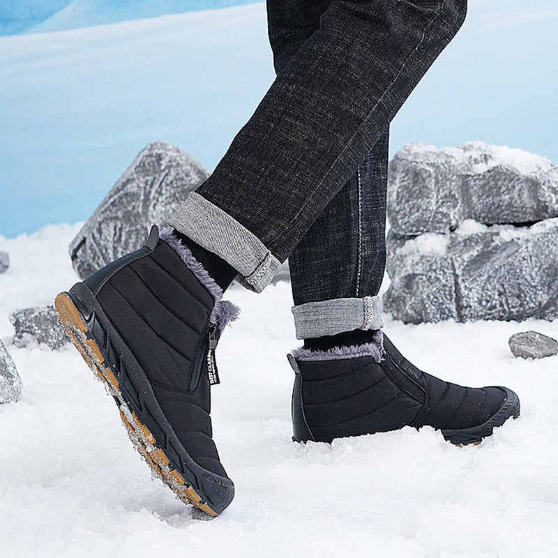 Varma herrstövlar i falsk päls – perfekt för vinter och snö