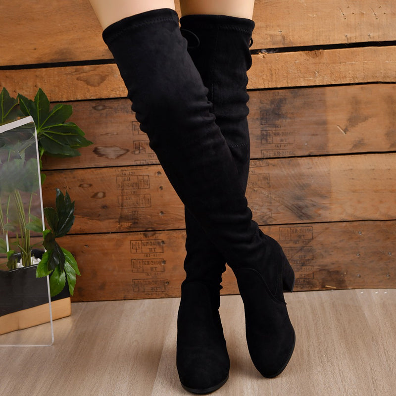 👢 Knähöga stövlar för kvinnor med blockhäl – stretchbar suede, smickrande och bekväma för vardag och fest, nu till halva priset! ✨