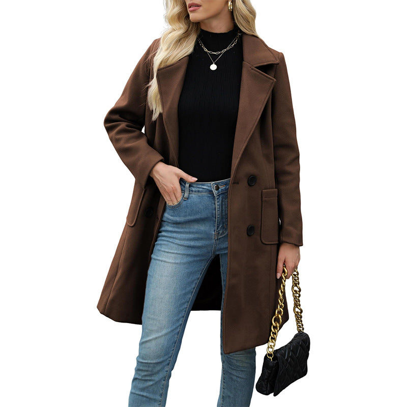 🧥 Kvinnornas dubbelknäppta ullrock – varm, mjuk, elegant och tidlös, perfekt för höst och vinter, nu till halva priset! ✨