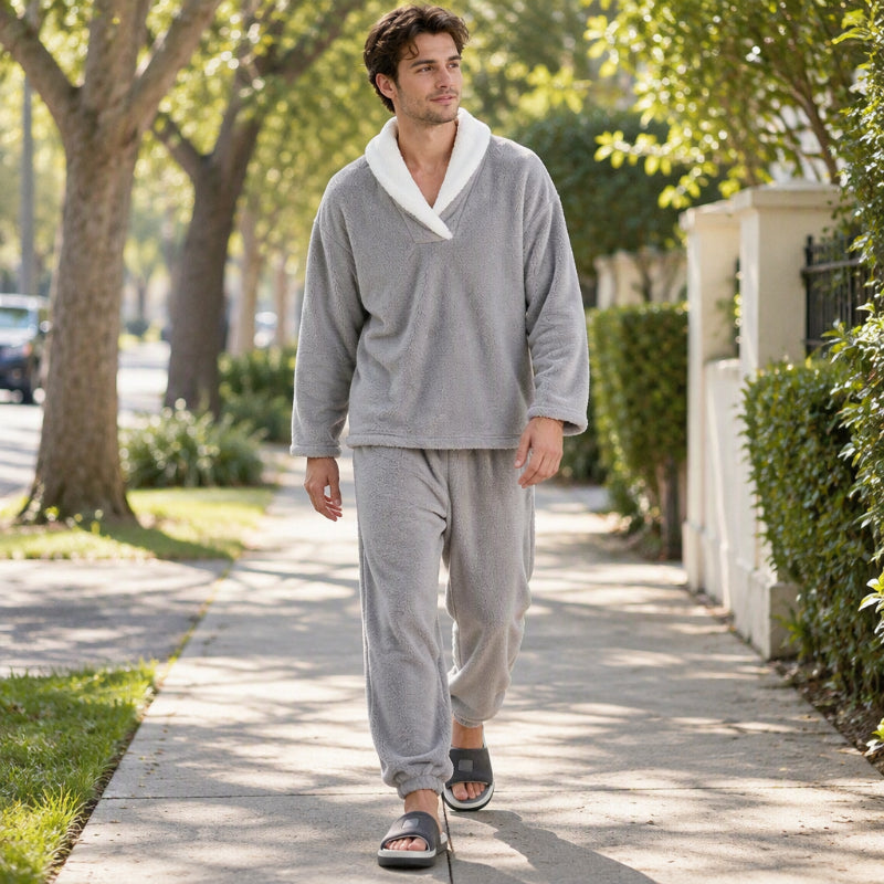 🎉 Nyhet! 🛌 Herrmysig värmande fluffig pyjamasuppsättning – mjuk, varm och bekväm, perfekt för kalla nätter. ✨
